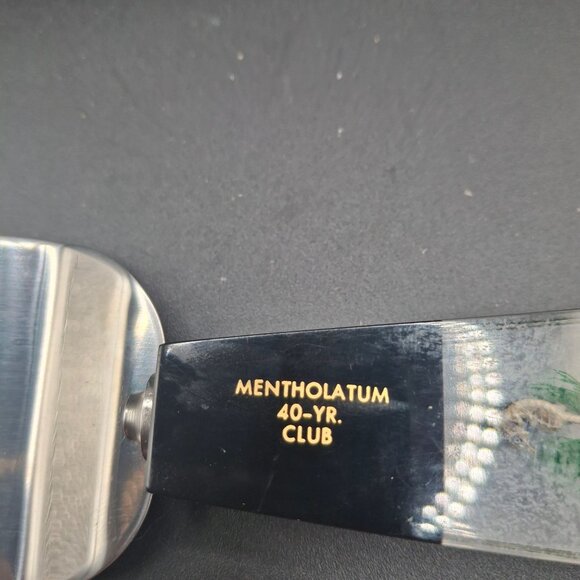 Mentholatum 40-Year Club Custom Cake Server With Seashells & Seahorse Handle - Picture 3 of 6